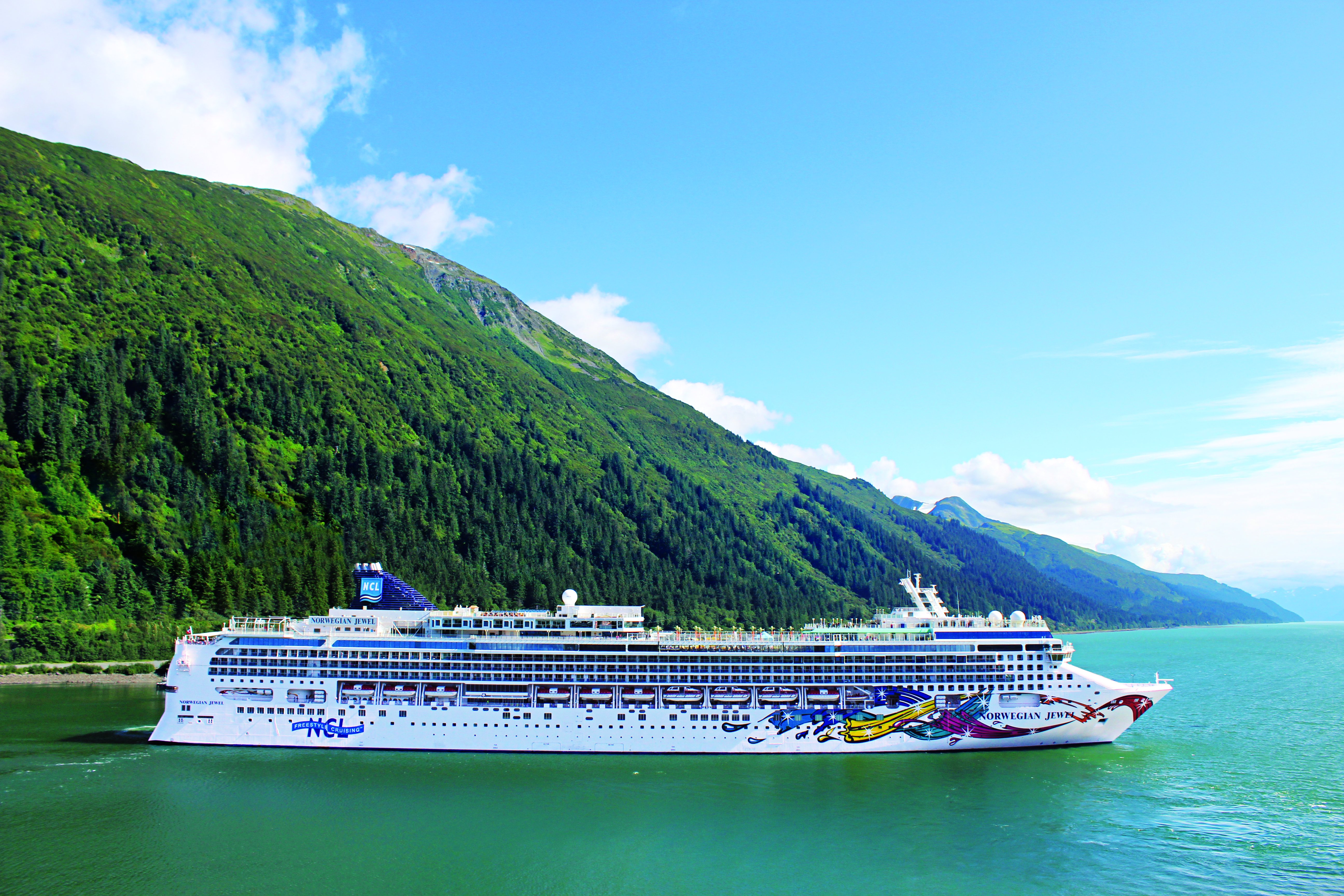 best alaska cruise and land tour