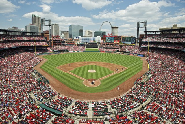 Best of St. Louis with Cardinals & Giants Baseball | Moostash Joe Tours